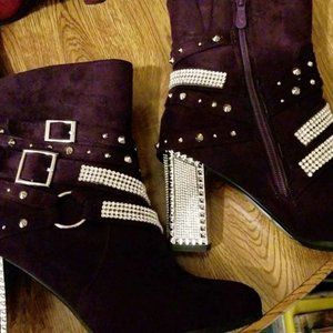 Ashro Dark Purple Embellished Dress Boots. Size 7.